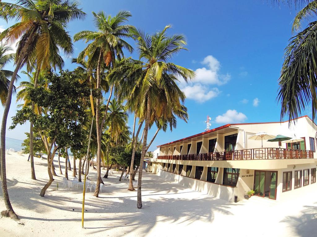 Sun Tan Beach Hotel остров Маафуши Екстериор снимка