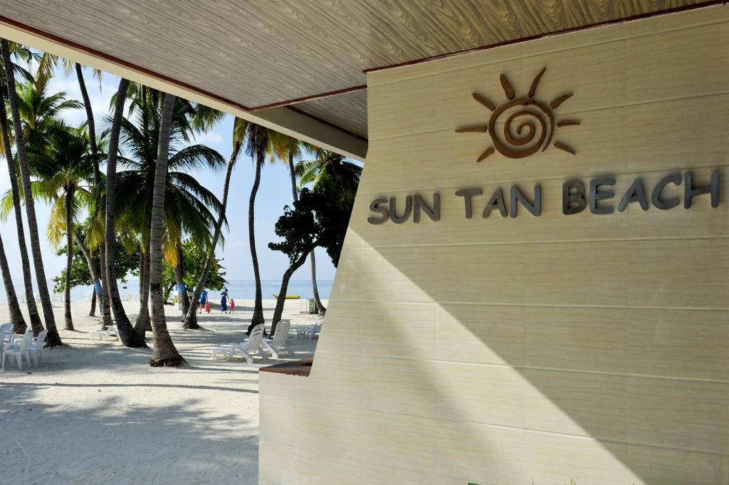 Sun Tan Beach Hotel остров Маафуши Екстериор снимка