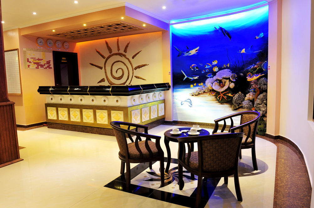 Sun Tan Beach Hotel остров Маафуши Екстериор снимка